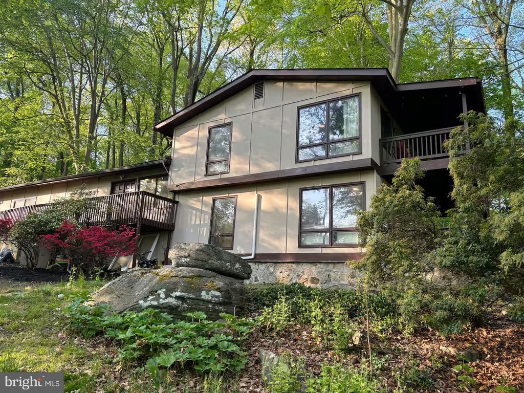 1936 ART SCHOOL ROAD, CHESTER SPRINGS, PA 19425