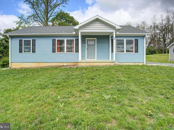 19 BROOKLYN DR , MCCONNELLSBURG, PA 17233