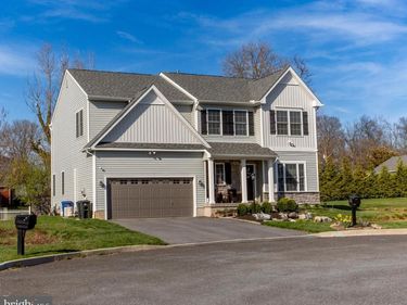 63 OXFORD RIDGE COURT, COOPERSBURG, PA 18036
