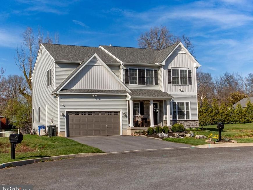 63 Oxford Ridge Court, Coopersburg, PA 18036 Main Photo