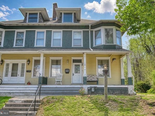 14 E CHESTNUT STREET , LEBANON, PA 17042