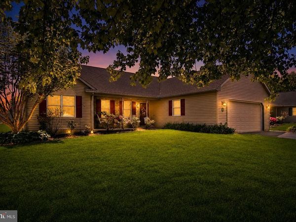 34 SCENIC DRIVE, MYERSTOWN, PA 17067