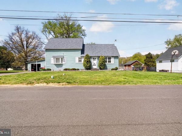 1497 HILLTOP ROAD, POTTSTOWN, PA 19464