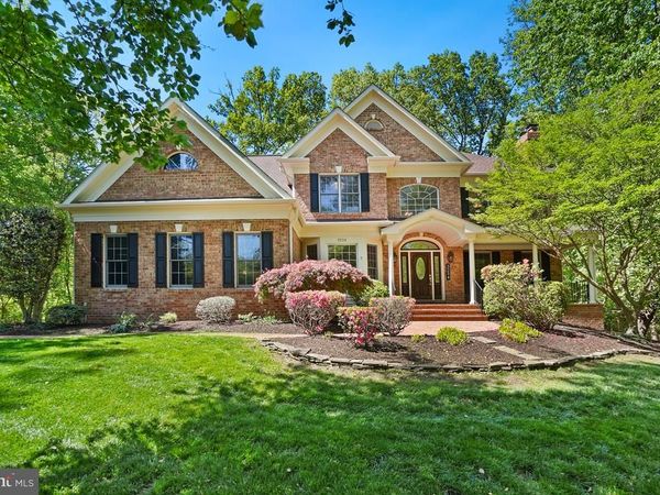 3234 NAVY, OAK HILL, VA 20171