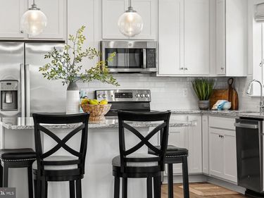 13950 ENGLEFIELD DRIVE, Unit 202, WOODBRIDGE, VA 22193