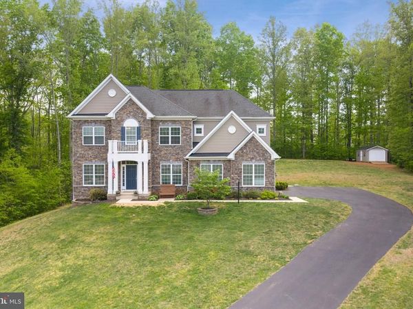 415 MCPHERSON DRIVE, FREDERICKSBURG, VA 22406