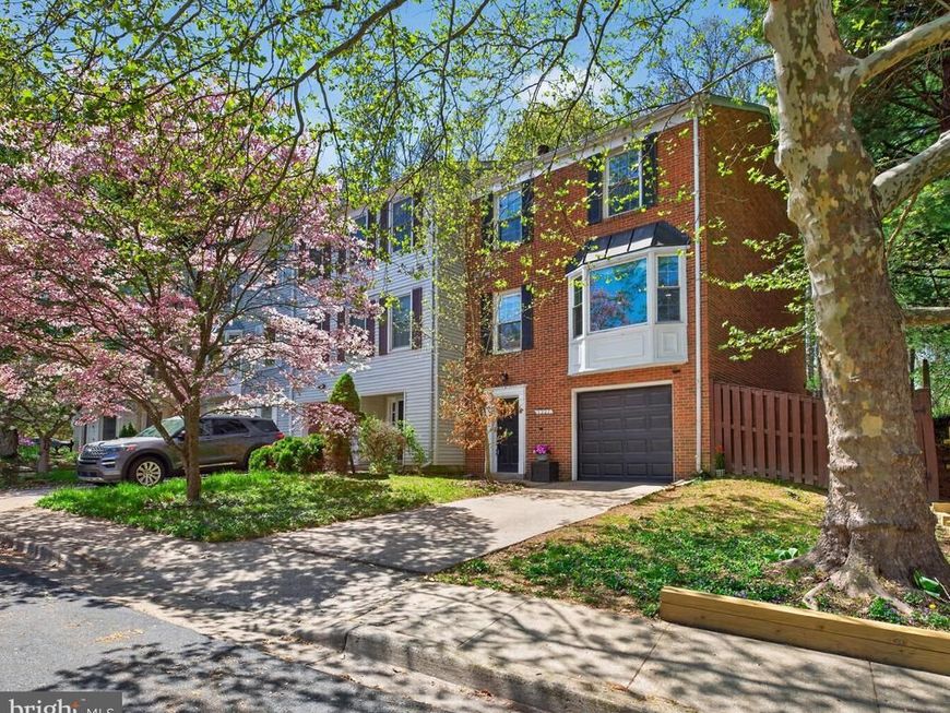 1327 Carlsbad Drive, Gaithersburg, MD 20879 Main Photo