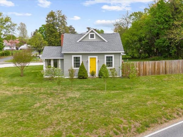 8 ANGLEWOOD AVENUE, EARLEVILLE, MD 21919