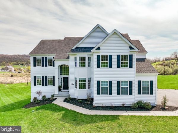 7300 MOUNT VERNON DRIVE , ZIONSVILLE, PA 18092