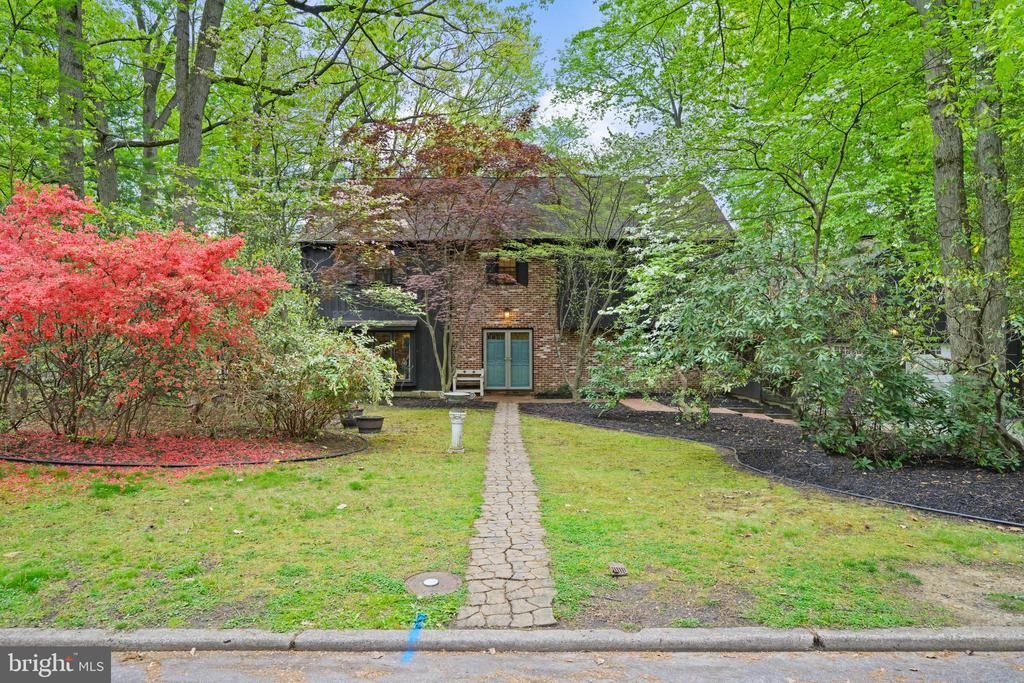 48 E Riding Drive, Cherry Hill, NJ 08003 Main Photo