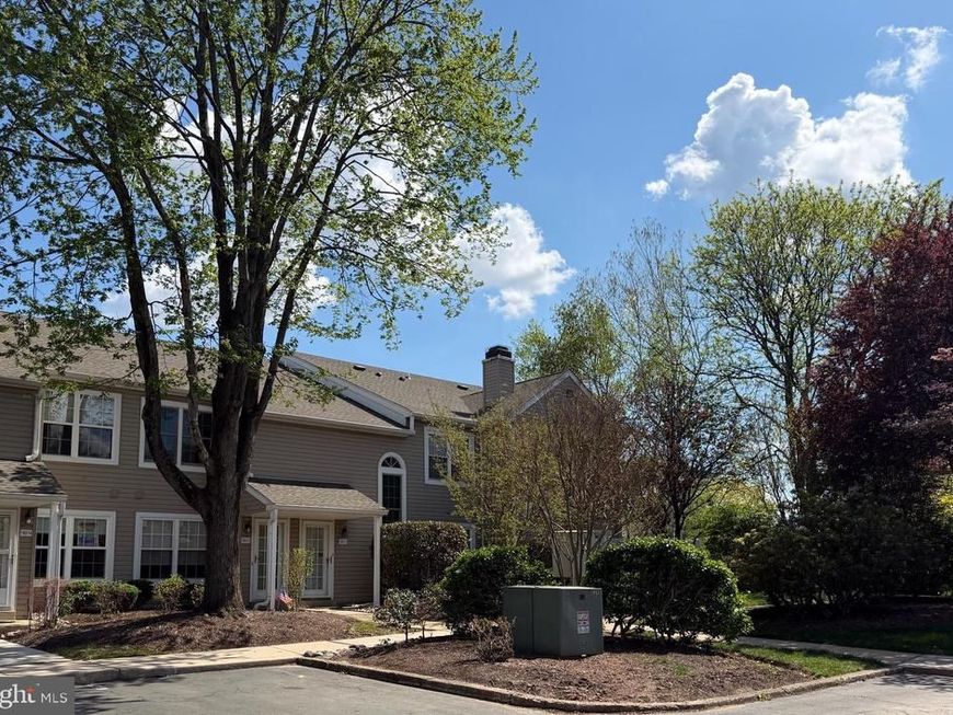 16012 Beacon Hill Drive , Southampton, PA 18966 Main Photo