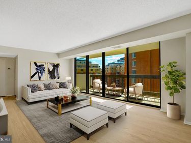 3800 FAIRFAX DRIVE, Unit 807, ARLINGTON, VA 22203