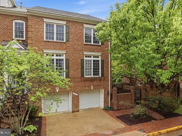 2323 SAWTOOTH OAK COURT, VIENNA, VA 22182