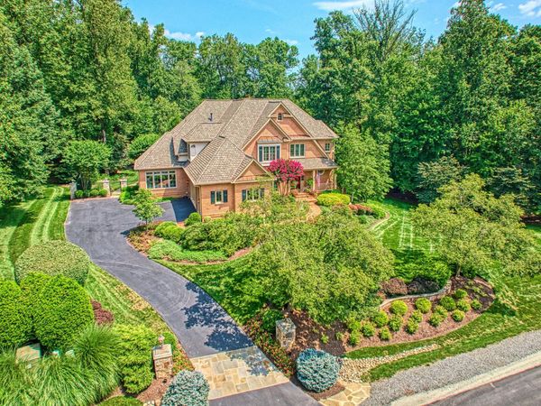 10914 SHALLOW CREEK DRIVE , GREAT FALLS, VA 22066