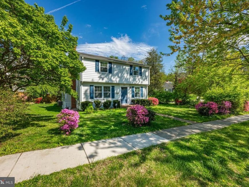 9901 Edward Avenue, Bethesda, MD 20814 Main Photo