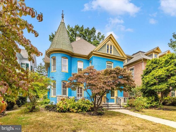 831 OAK HILL AVENUE , HAGERSTOWN, MD 21742