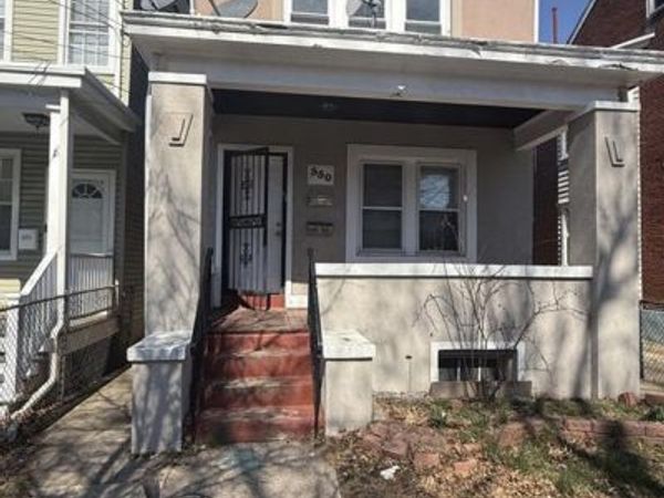 550 CENTENNIAL AVENUE , TRENTON, NJ 08629