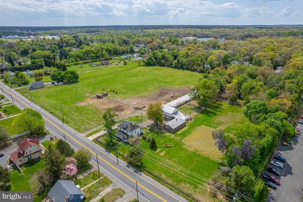 81 Old Deerfield Pike , Bridgeton, NJ 08302 Main Photo