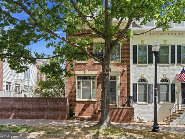 1329 N BARTON STREET N , ARLINGTON, VA 22201