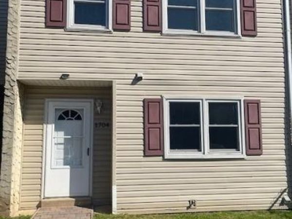 1704 BARNABY STREET, NEWARK, DE 19702