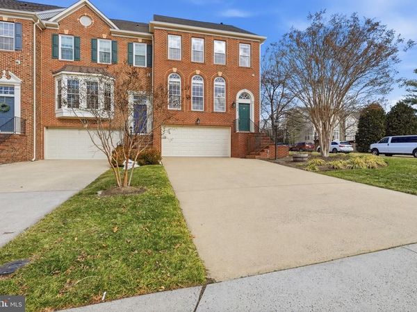 19188 SWEIG TERRACE , LEESBURG, VA 20176