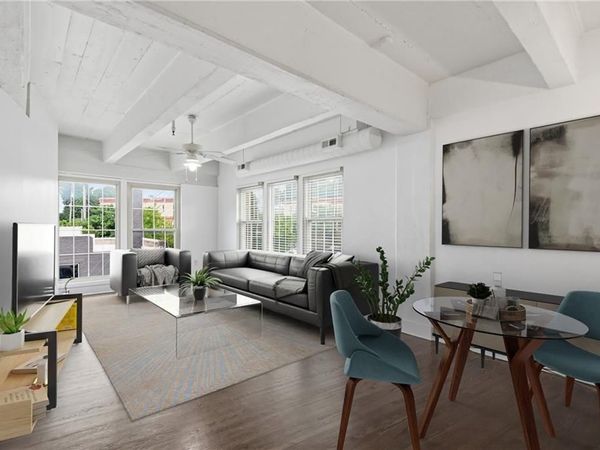 3001 Gillham Road, Unit 206, Kansas City, MO 64108