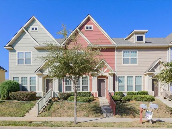 5421 Dolores Place , Denton, TX 76208