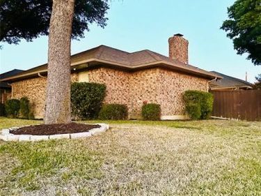 3929 Saint Christopher Lane, Dallas, TX 75287