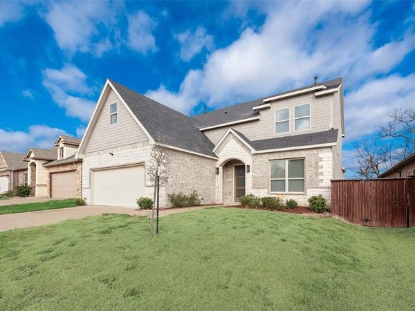 1708 Prestwick Lane , Ennis, TX 75119