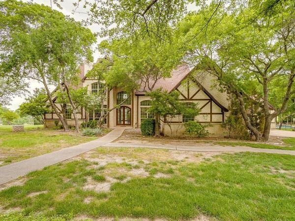 163 Oakcrest Hills Drive , Aledo, TX 76008