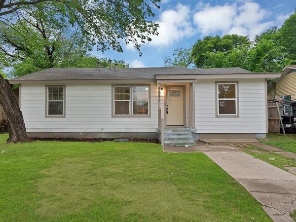 4248 Lorin Avenue, Fort Worth, TX 76105