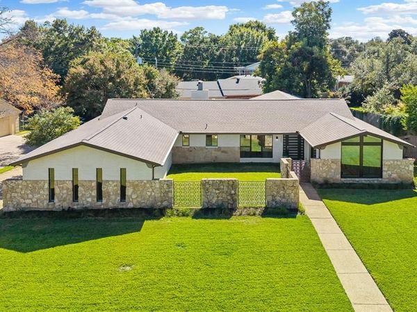 3757 Arroyo Road , Fort Worth, TX 76109