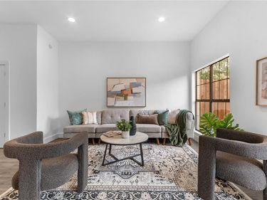 2807 Throckmorton Street, Unit 103, Dallas, TX 75219