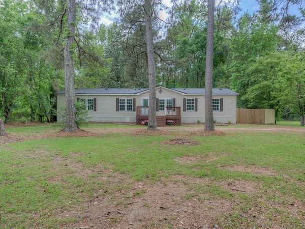 379 Fox Creek Drive, Haughton, LA 71037