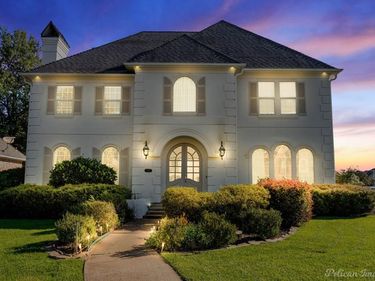 527 Canterbury Lane , Bossier City, LA 71111
