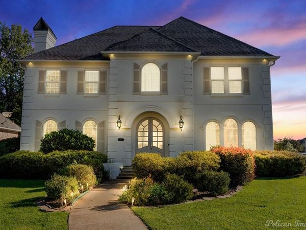 527 Canterbury Lane , Bossier City, LA 71111