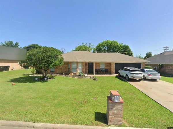 3504 Stanford Street , Greenville, TX 75401