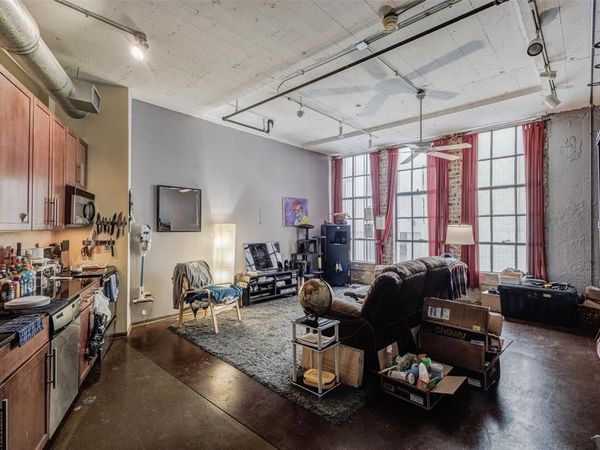 1122 Jackson Street , Unit 214, Dallas, TX 75202