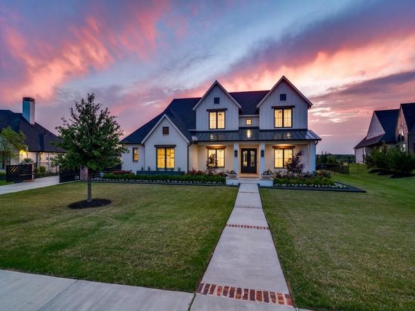 138 Stafford Drive , Heath, TX 75032