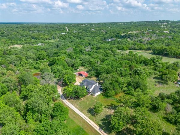 203 Saddle Ridge Court , Springtown, TX 76082