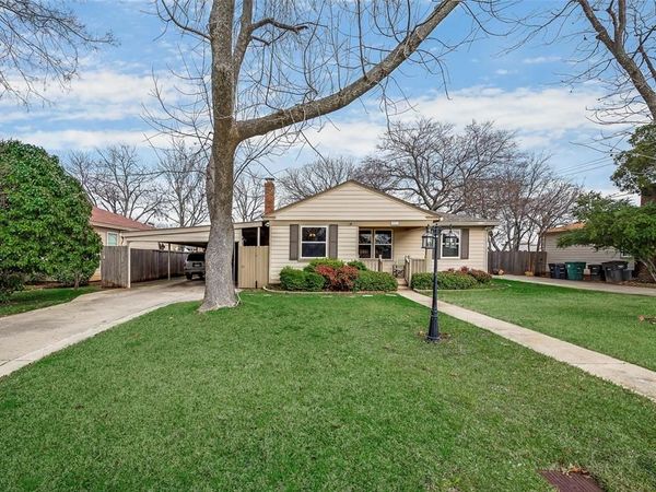 2517 Littlepage Street , Fort Worth, TX 76107