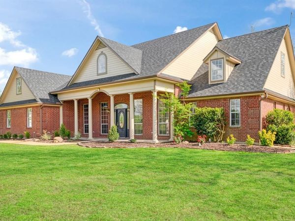 5804 Old Clarksville Road , Reno, TX 75416