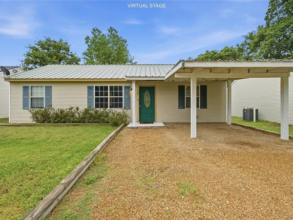 732 Ridgewood Drive, Tool, TX 75143
