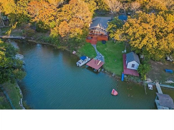 166 Indian Gap Road , Mabank, TX 75156