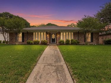 12316 Coolmeadow Lane, Dallas, TX 75218
