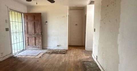 3598 W Franklin Ave, Fresno, CA 93706 Photo