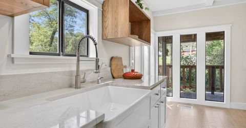 13980 Dry Creek Rd, Auburn, CA 95602 Photo