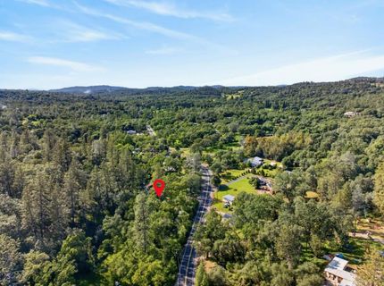 13980 Dry Creek Rd, Auburn, CA 95602 Photo