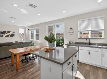 8866 Sheldon Terrace Ln, Elk Grove, CA 95758 Photo