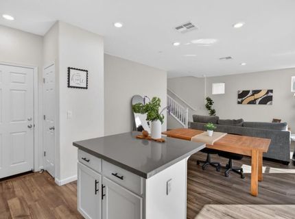 8866 Sheldon Terrace Ln, Elk Grove, CA 95758 Photo